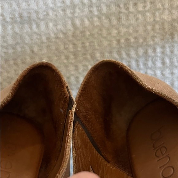 Bueno Women's Brown Leather Loafers - Picture 2 of 5